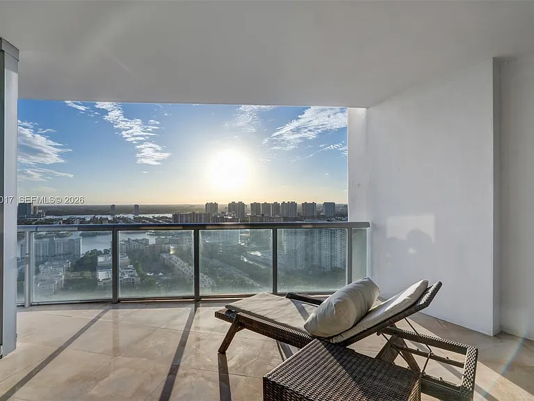 17121 Collins Ave #3304 — Photo 20