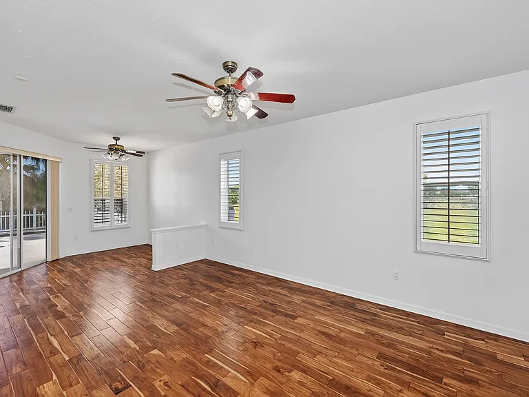 952 Bel Air Star Pkwy — Photo 14