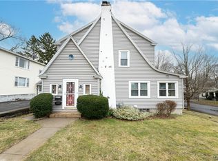 1000 Sunnycrest Rd, Syracuse, NY 13206