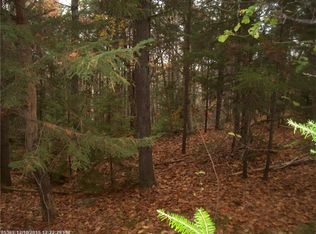 10 Pine Woods Rd, Boothbay, ME 04537
