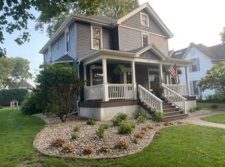 112 W Lincoln St, Peotone, IL