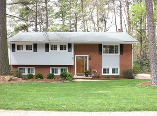 3125 Huntleigh Dr, Raleigh, NC 27604