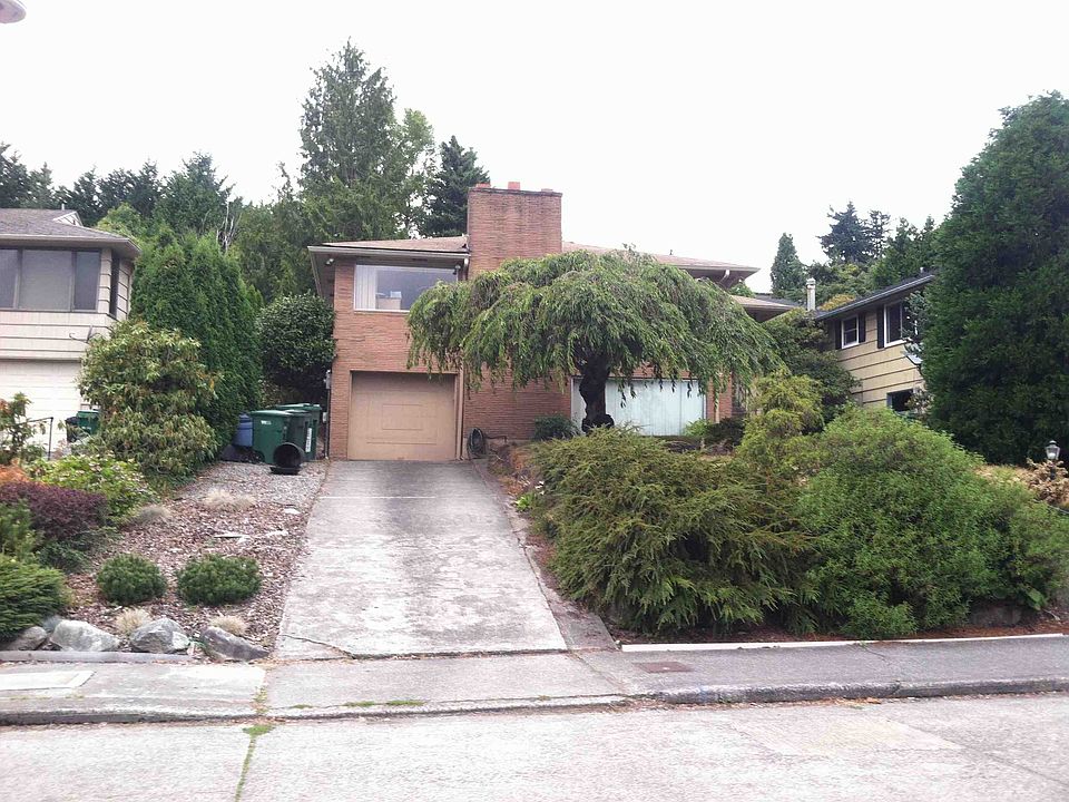 2nd image of 7117 58th Ave NE