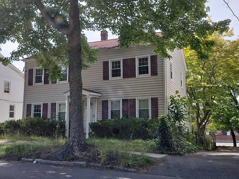2nd image of 17 Wooster St
