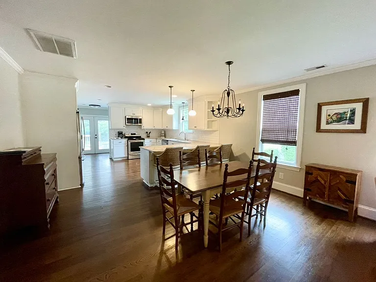 3028 Hope Ave — Photo 4