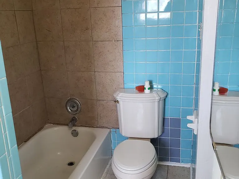1320 Monterey St — Photo 2