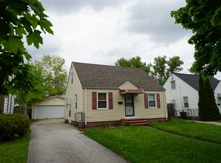 16913 Lotus Dr, Cleveland, OH 44128