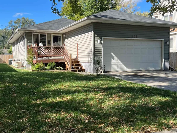 802 S 4th St, Norfolk, NE 68701