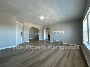 723 Ella St #C2, Beatrice, NE 68310