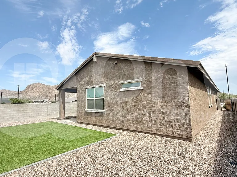 19973 W Rancho Dr — Photo 21