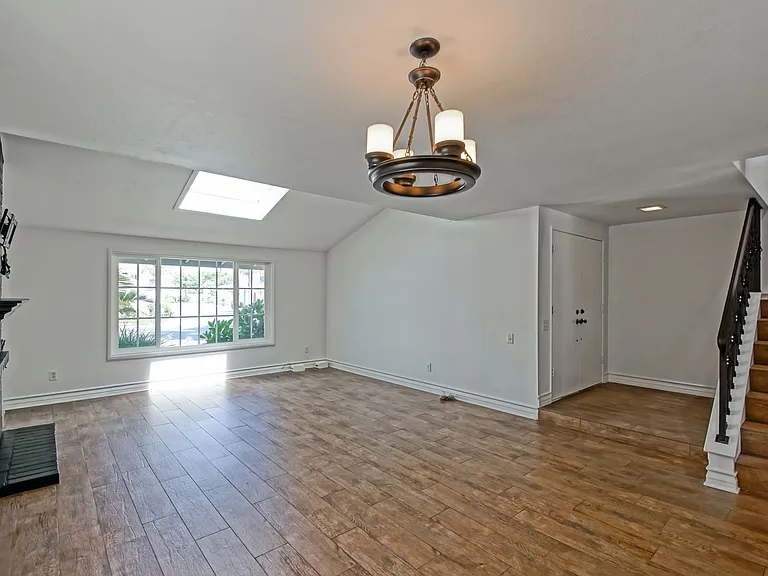 7148 Island Village Dr — Photo 11