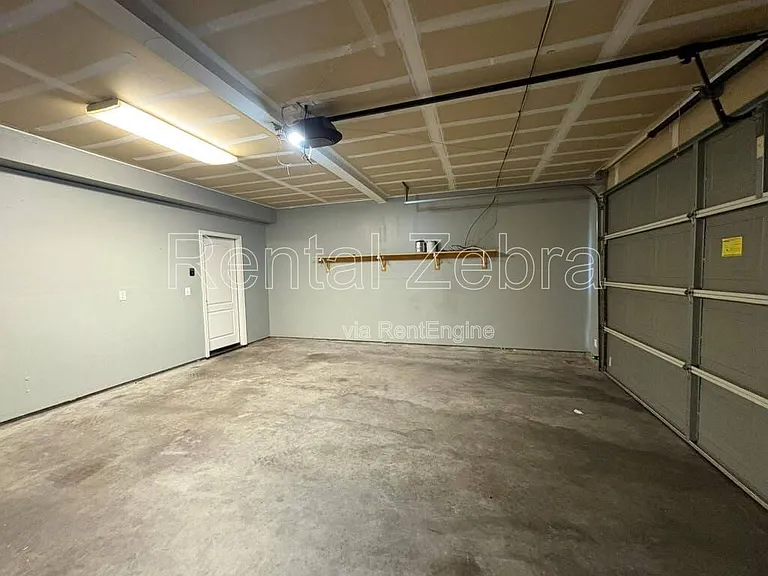 256 Mono Lake Ave — Photo 19