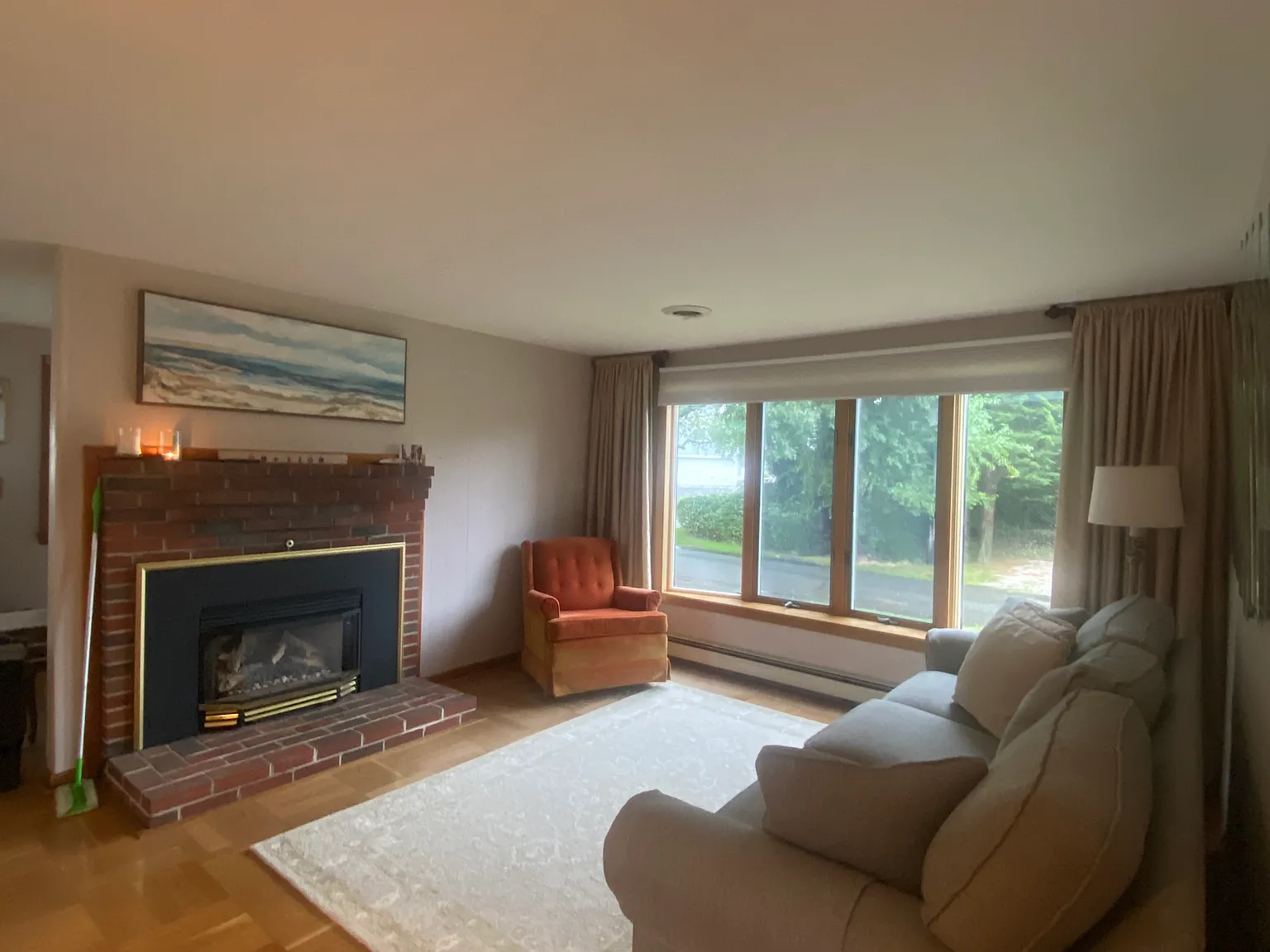 Vincent Dr, Marshfield — Photo 2