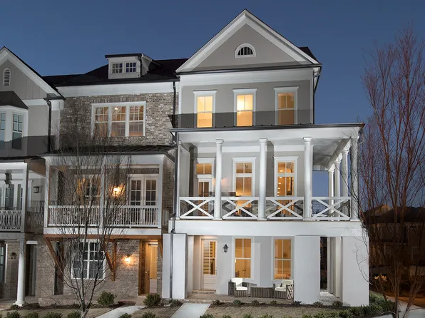 7001 Senaca Ct, Roswell, GA 30076