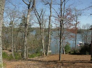 131 Printers Ln, New London, NC 28127