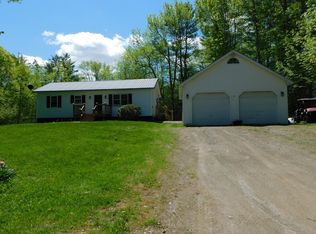 25 Brandy Lane, Hudson, ME 04449