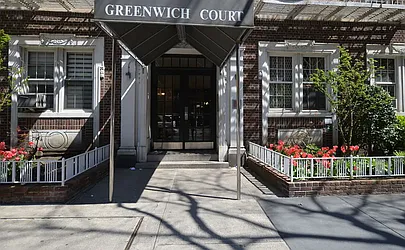 Rented by Manhattan Realty Group