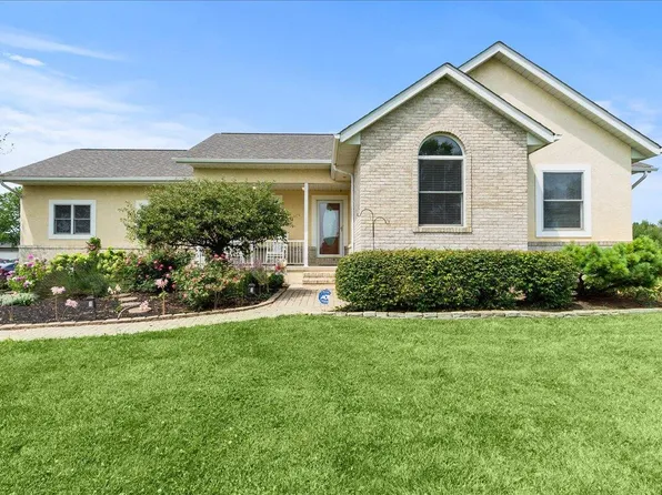 6524 Mink Street Rd, Ostrander, OH 43061