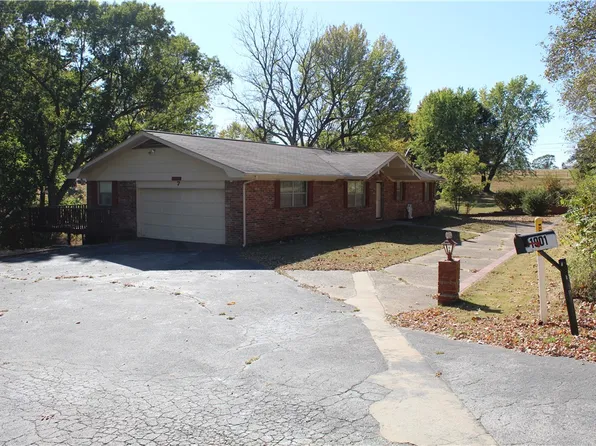 1901 Hudson Ct, Harrison, AR 72601