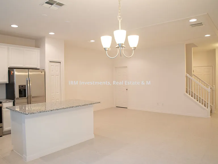 4729 Cliveden Loop — Photo 5
