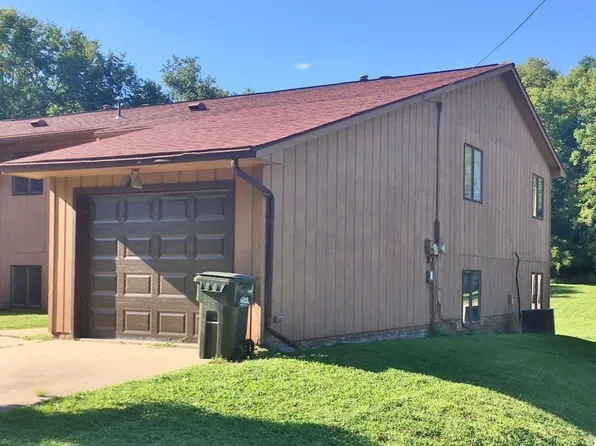 730 Brown St, Iowa City, IA 52245