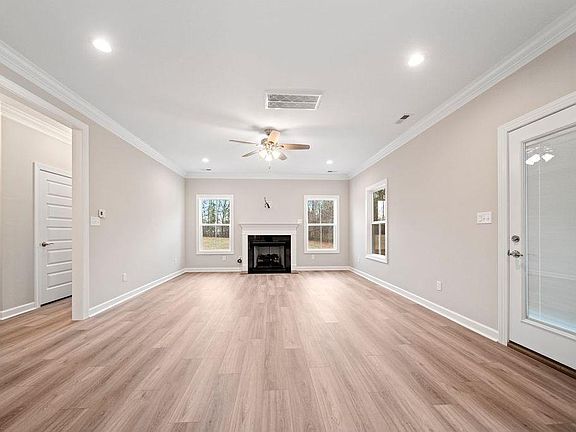 3rd image of 436AC Millfield Rd