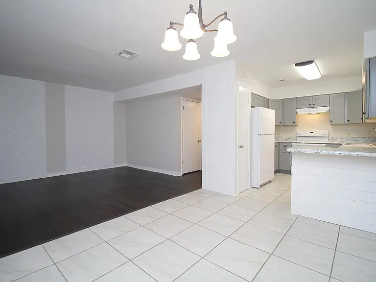 7225 Dogwood Terrace Dr #A — Photo 7