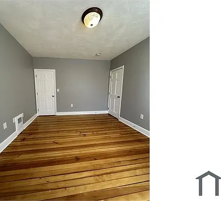 56 Everton St #3 — Photo 9