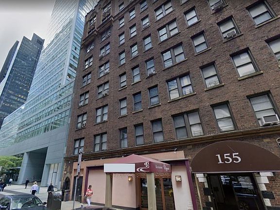 5th image of 155 E 52nd St #10