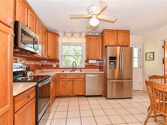 5th image of 4116 Stirrup Dr