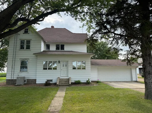 38498 Ironwood Ave, Redwood Falls, MN 56283