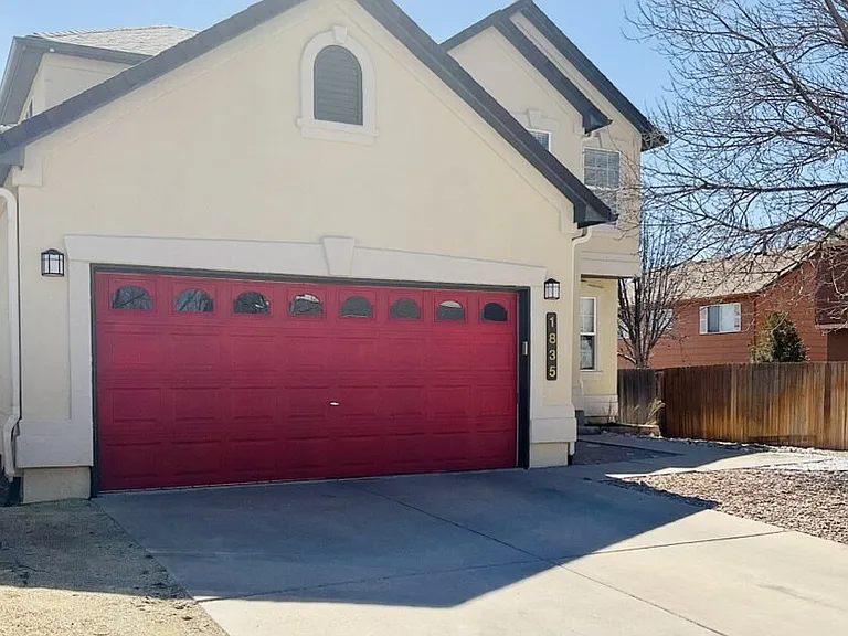 1835 Windover Ct — Photo 1