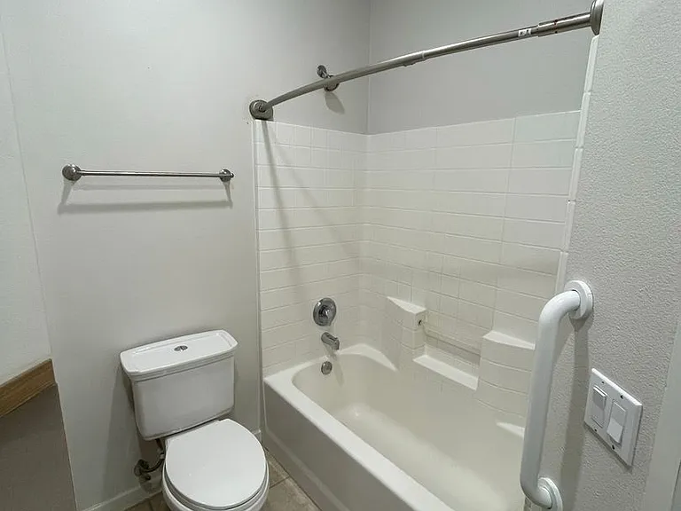 217 E Garden Ave — Photo 14