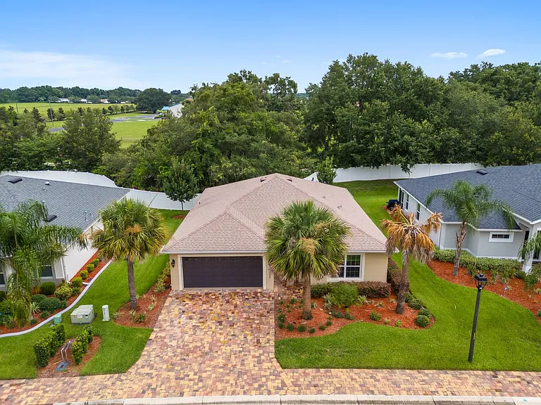 10397 Silver Maple Ave — Photo 11