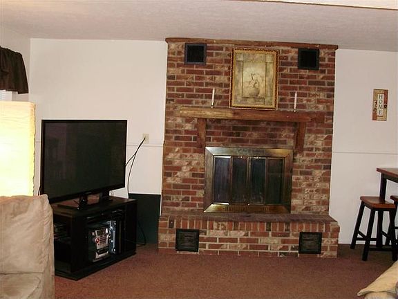 4th image of 5494 Hiawatha Ct