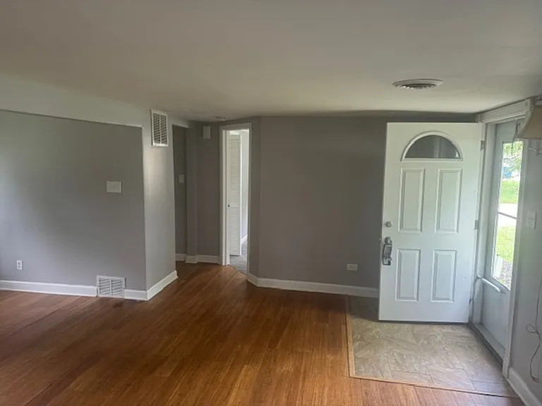 2303 Greengold St — Photo 2