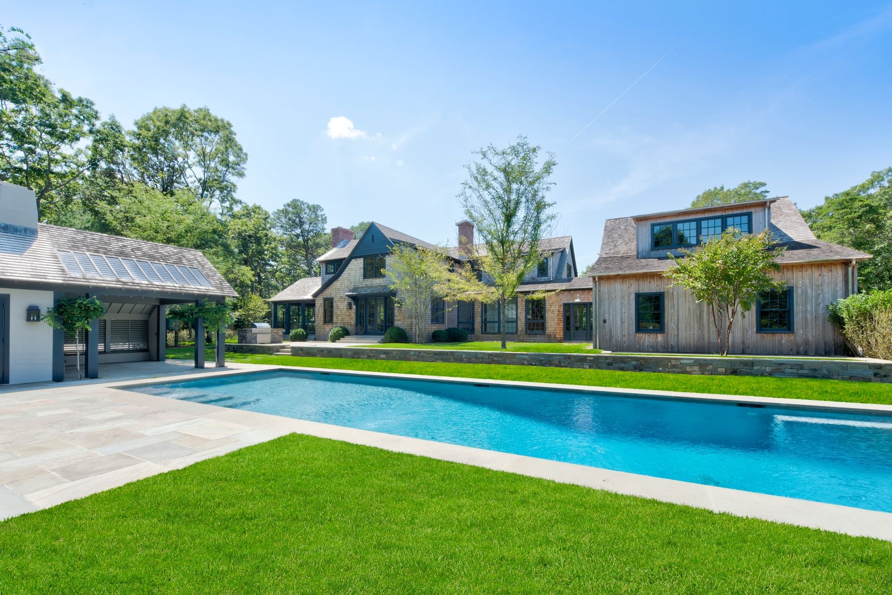 195 Two Holes of Water Rd, East Hampton, NY 11937 | Out East