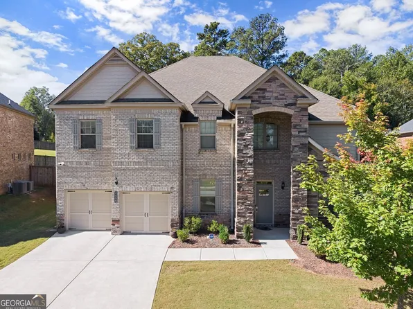 4550 Point Rock Dr, Buford, GA 30519
