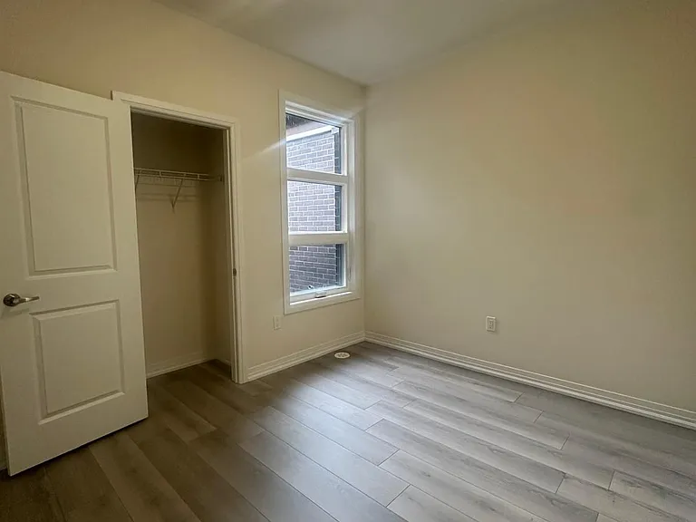 37 Harold Wilson Ln — Photo 8