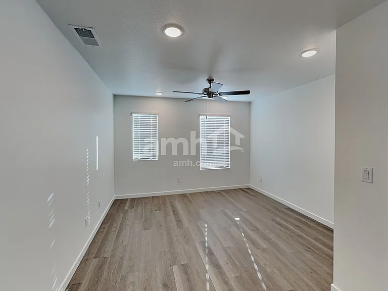 23622 E 3rd Pl — Photo 7
