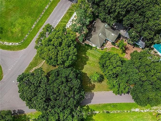 10807 Forest Hills Dr. N