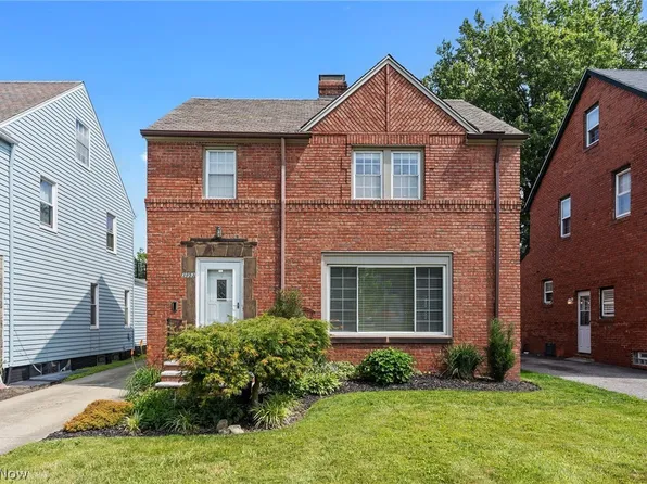 3953 Bushnell Rd, University Heights, OH 44118