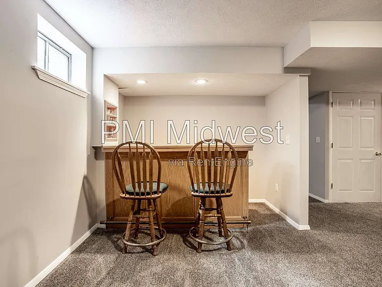 3712 Kinnett Ln — Photo 21