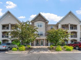 15631 Linnet St NW #3202, Andover, MN 55304