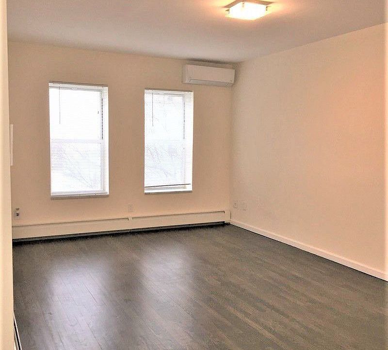 1st image of 1427 Astoria Blvd #3F