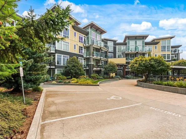 45389 Chehalis Dr #311, Chilliwack, BC V2R 0T9
