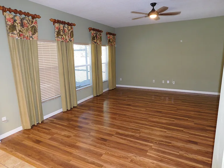 2320 Darlin Cir — Photo 18