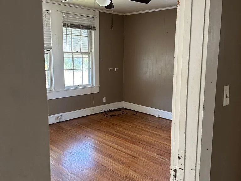 3410 Forrest Ave — Photo 6