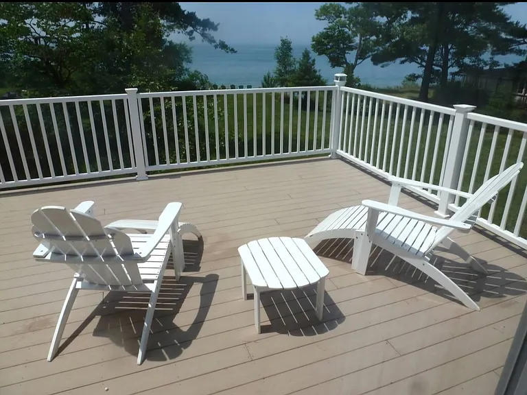 4455 N Lakeshore Dr — Photo 45