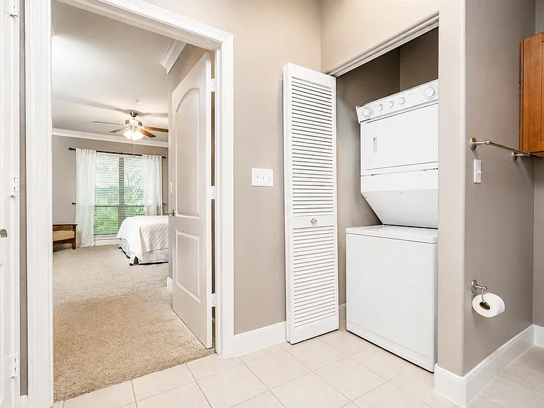 2299 Lone Star Dr #101 — Photo 18